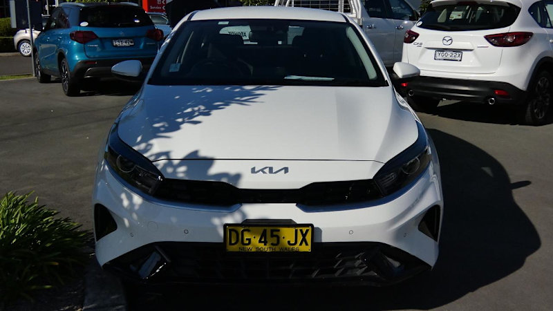 2023 Kia Cerato BD MY23 S White 6 Speed Automatic Hatchback62933705074306111