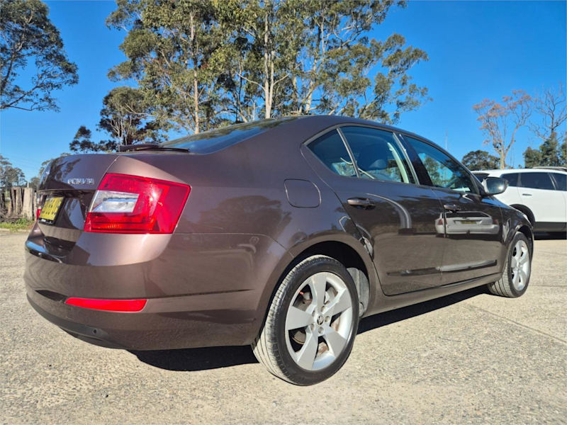 2014 Skoda Octavia NE MY14 Ambition Sedan DSG 103TSI Brown 7 Speed Sports Automatic Dual Clutch62935689918723113