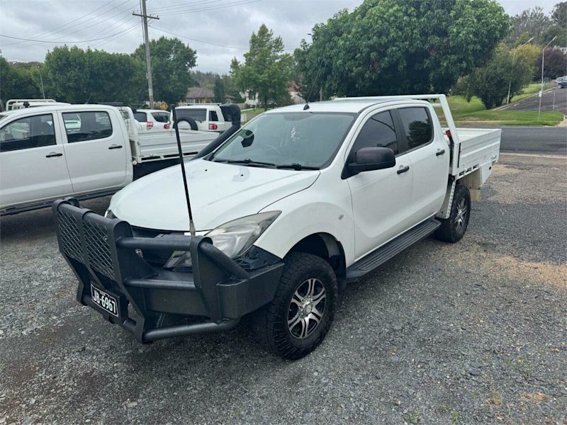 2017 Mazda BT-50 MY16 XT (4x4) White 6 Speed Manual Dual Cab Chassis62937622166147111