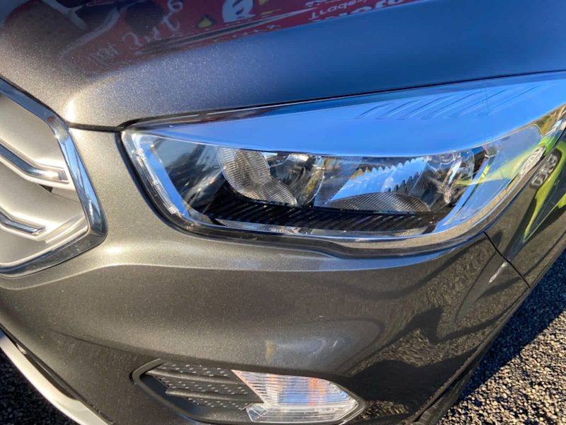 2019 FORD Escape TREND (FWD) AUTOMATIC WAGON 62935682671105112