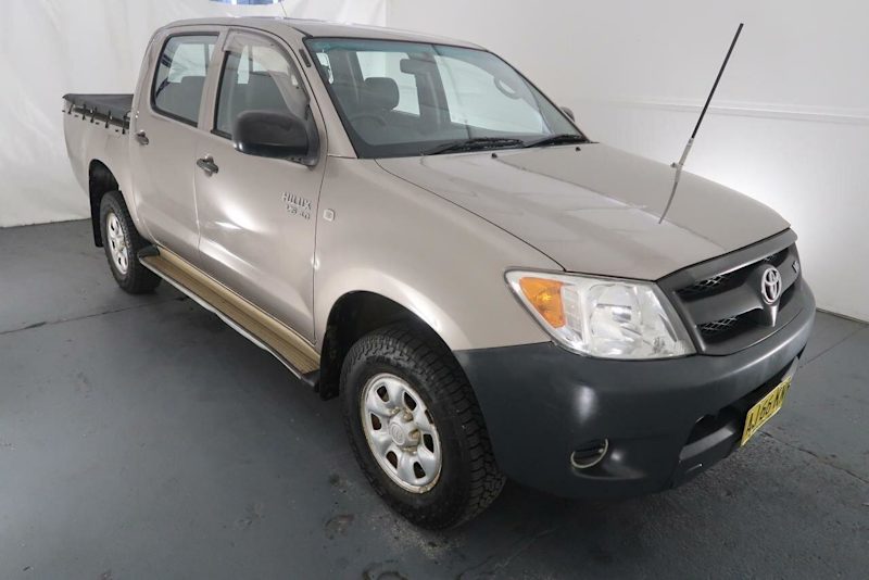 2006 Toyota Hilux GGN25R MY05 SR Bronze 5 Speed Automatic Utility62882764457090110