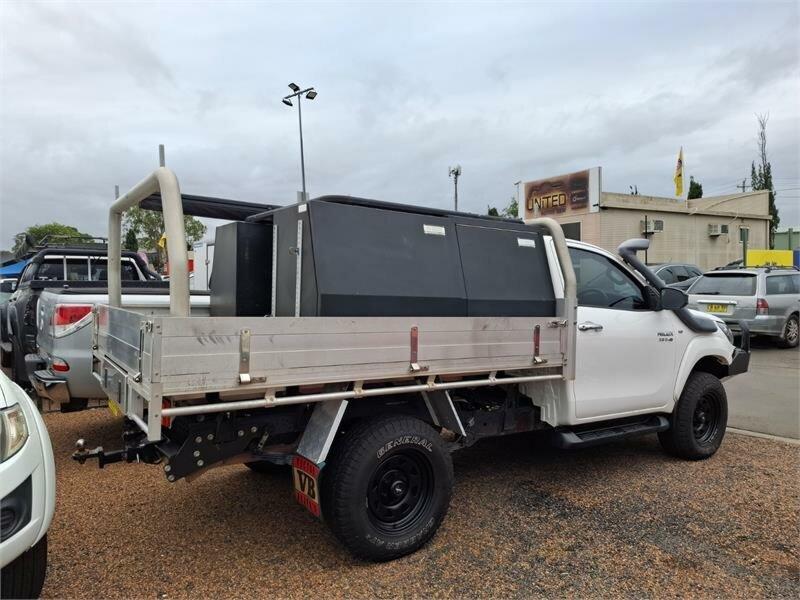 2017 Toyota Hilux GUN126R SR (4x4) White 6 Speed Automatic Cab Chassis62936662350339113