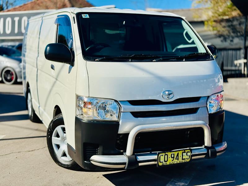 2017 TOYOTA HIACE LWB62932714643457112