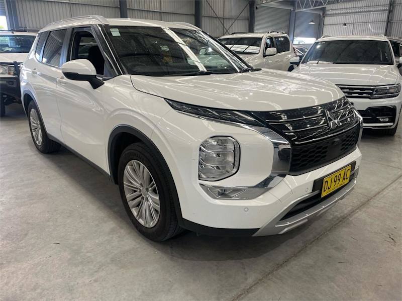 2023 Mitsubishi Outlander ZM MY23 LS 2WD White 8 Speed Constant Variable Wagon629337088215051129