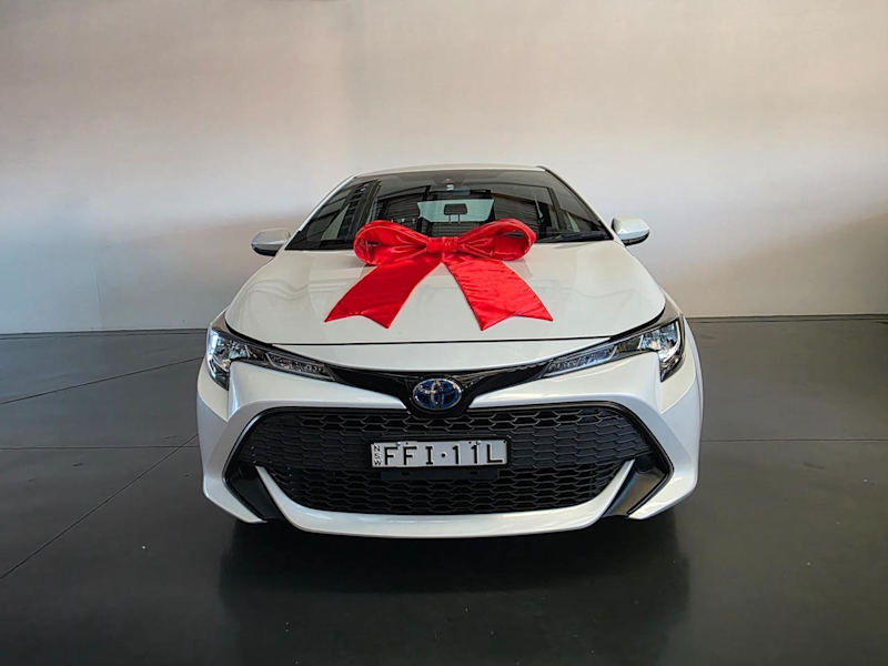 2021 Toyota Corolla ZWE211R Ascent Sport Hybrid Hatchback 5dr E-CVT 1sp 1.8i/53k Pearl White62933712207746111