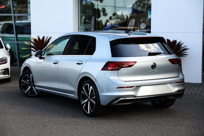 2025 Volkswagen Golf 8.5 MY25 110TSI Style Oyster Silver 8 Speed Sports Automatic Hatchback62882737068545111