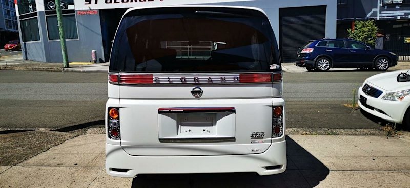 2007 Nissan Elgrand E51 Highway Star White 5 Speed Automatic Wagon62882766752258111
