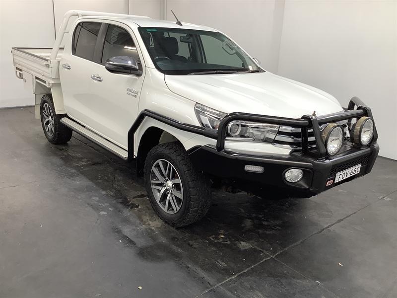 2018 Toyota Hilux GUN126R MY17 SR5 (4x4) Glacier White 6 Speed Automatic Dual Cab Utility62937625373314110