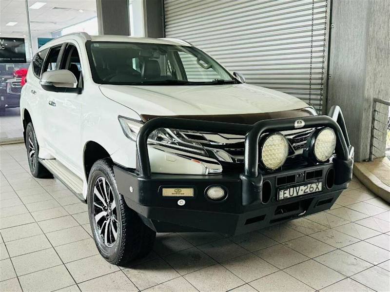 2016 Mitsubishi Pajero Sport MY16 Exceed (4x4) 7 Seat White 8 Speed Automatic Wagon62933710860801111