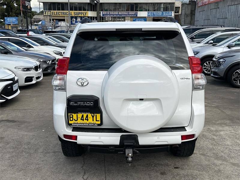 2011 Toyota Landcruiser Prado KDJ150R GXL White 5 Speed Sports Automatic Wagon62934703729923113