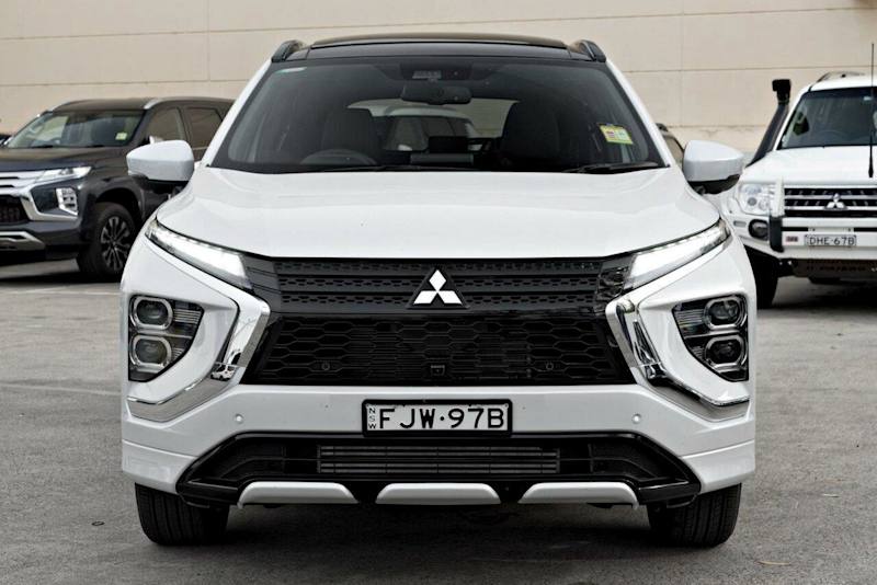 2024 Mitsubishi Eclipse Cross YB MY24 Exceed 2WD White 8 Speed Constant Variable Wagon62935693111937111