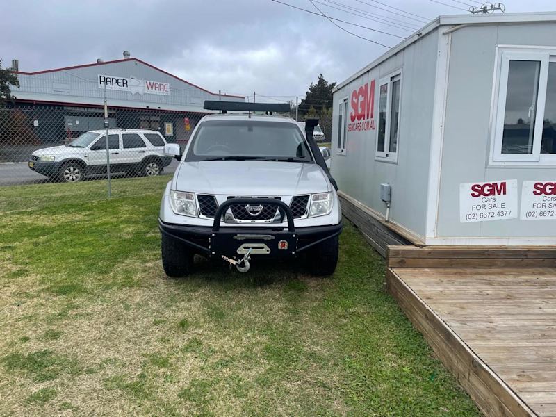 2009 Nissan Navara D40 ST-X Utility Dual Cab 4dr Man 6sp 4.0i 4x4 -Located at ARMIDALE in the NSW No62937622323969111
