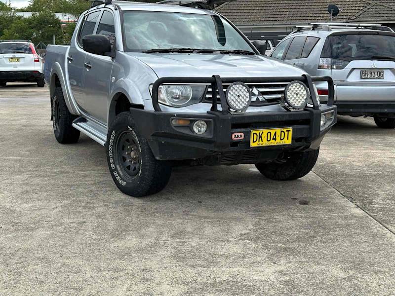 2015 MITSUBISHI Triton GLX (4x4)62933705413506111