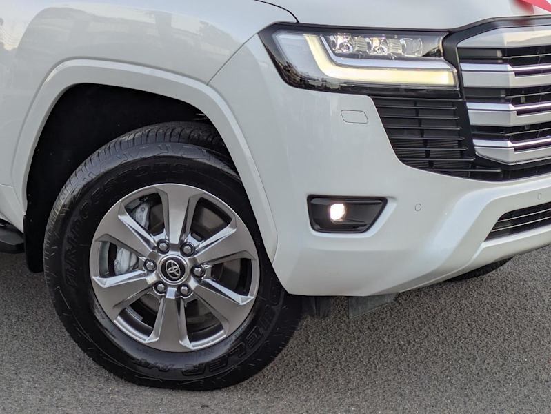 2024 Toyota Landcruiser FJA300R Sahara White 10 Speed Sports Automatic Wagon62885350056706111
