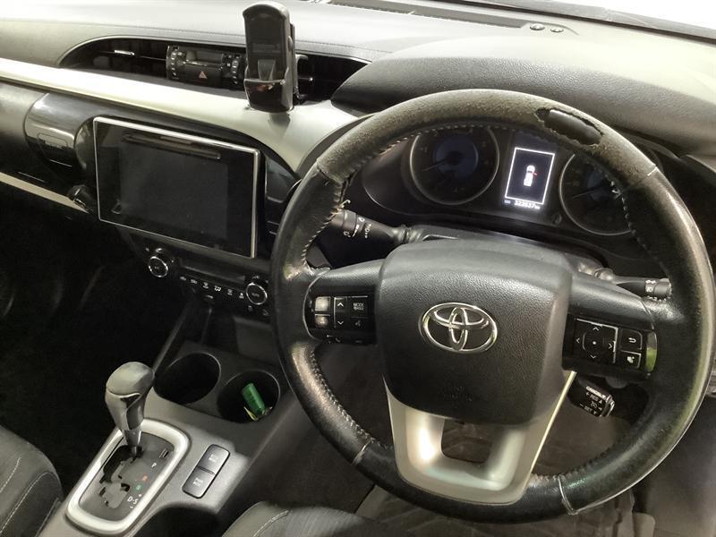 2018 Toyota Hilux GUN126R MY17 SR5 (4x4) Glacier White 6 Speed Automatic Dual Cab Utility62937625373314114