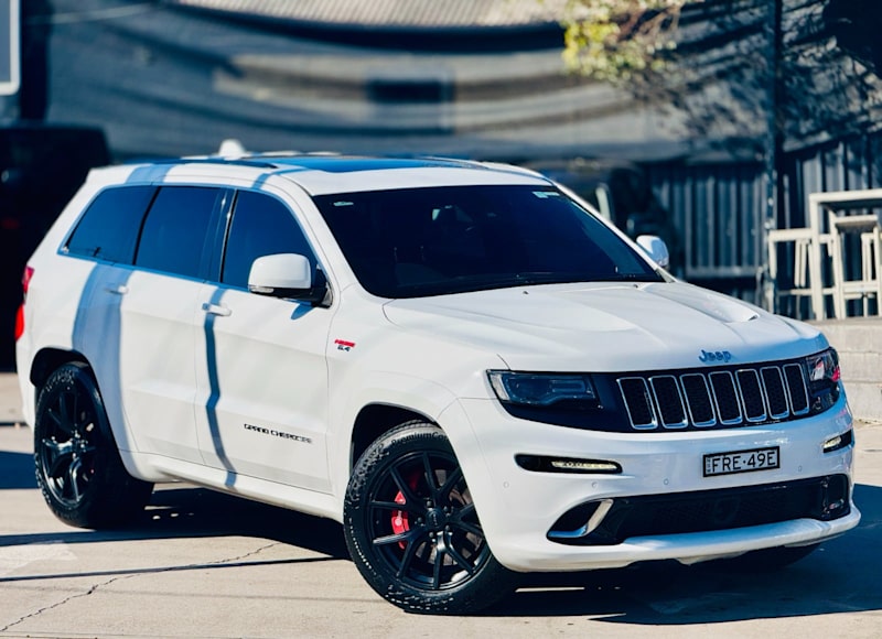2014 JEEP GRAND CHEROKEE SRT 8 (4x4)62934703295490111