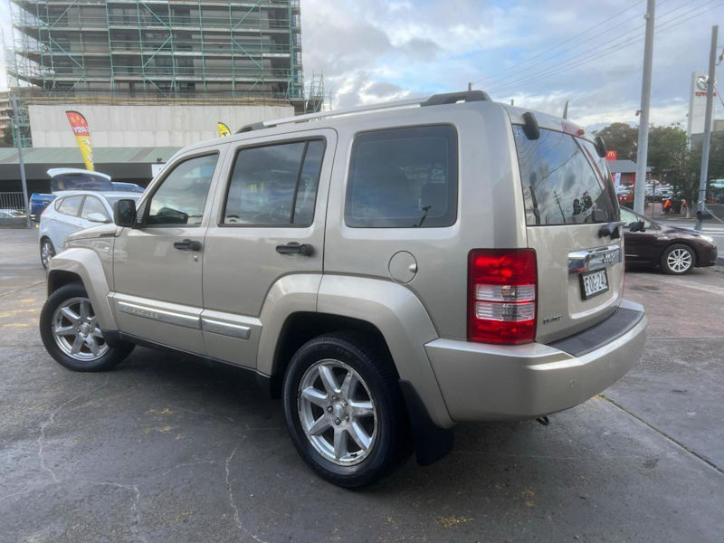 2010 JEEP CHEROKEE LIMITED (4x4) KK62882765273859111