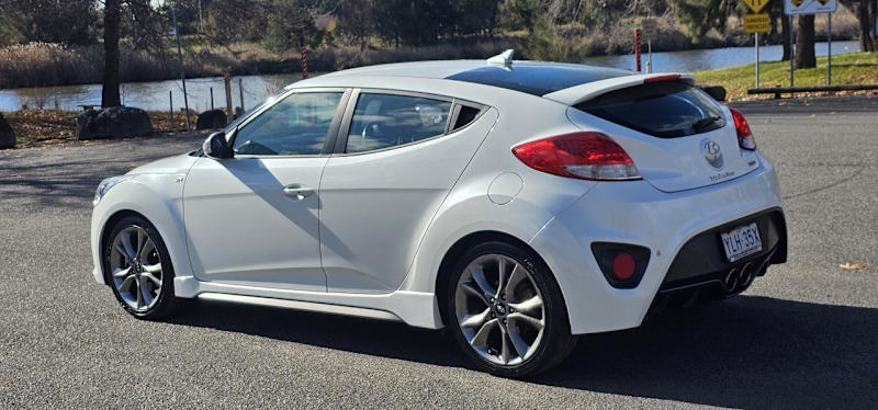 2016 Hyundai Veloster FS4 Series 2 SR Turbo White 6 Speed Manual Coupe62936657396353113