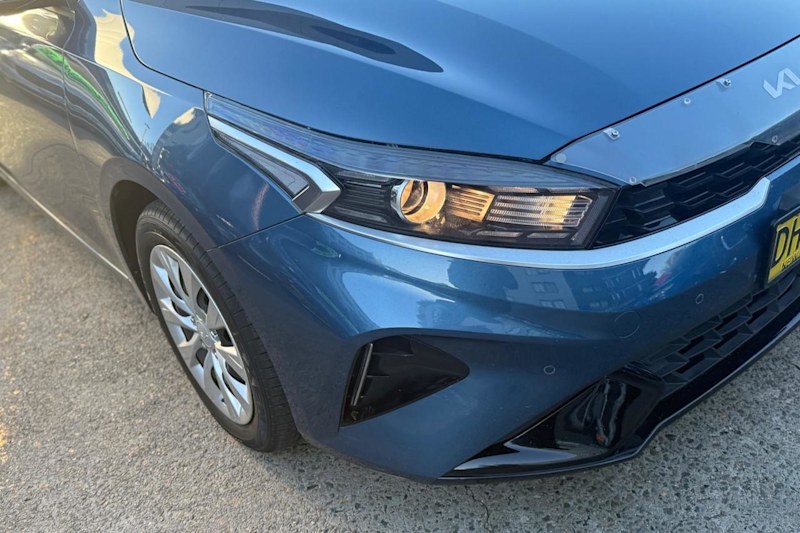2024 Kia Cerato BD MY24 S Blue 6 Speed Sports Automatic Hatchback62933714924291111