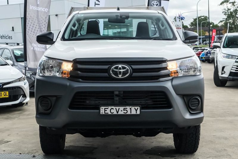 2019 Toyota Hilux GUN122R Workmate 4x2 White 5 Speed Manual Cab Chassis62932715527811113