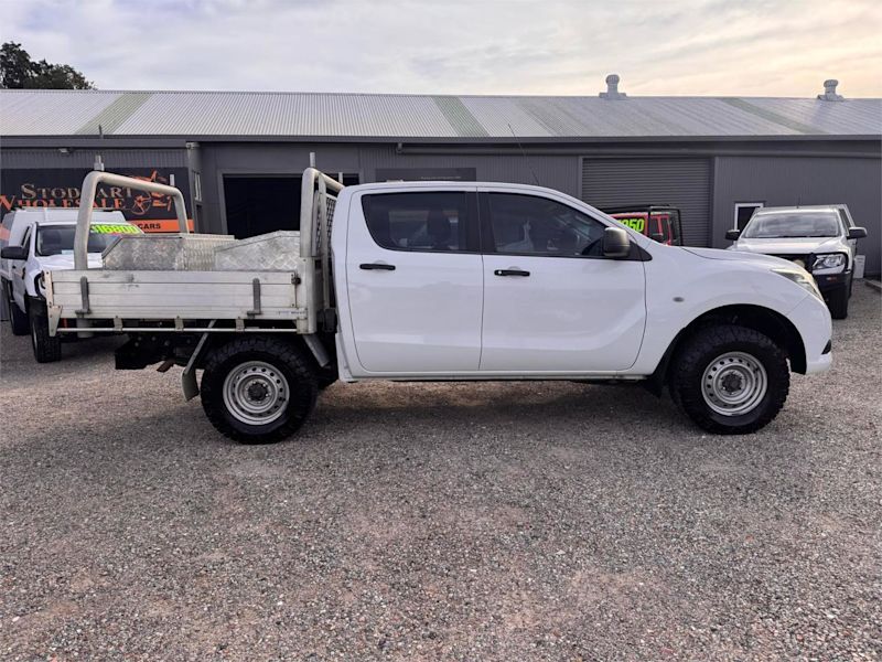 2017 Mazda BT-50 MY17 Update XT (4x4) White 6 Speed Manual Dual Cab Chassis62934702137603111