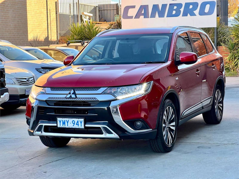 2018 Mitsubishi Outlander ZL MY18.5 ES 7 Seat (2WD) Red Continuous Variable Wagon62940490347522112