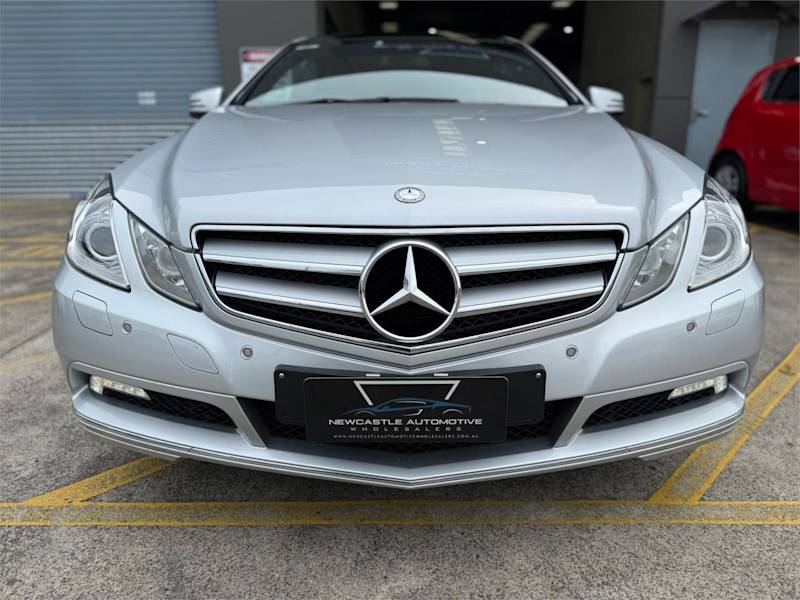 2009 Mercedes-Benz E250 207 CGI Elegance Silver 5 Speed Automatic Coupe62886406517378111