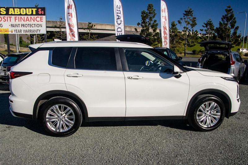 2021 Mitsubishi Outlander ZM MY22 LS 2WD White 8 Speed Constant Variable Wagon62882772216194114