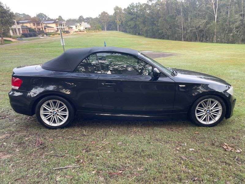 2011 BMW 1 20i M-Sport Convertible 62882728193410111