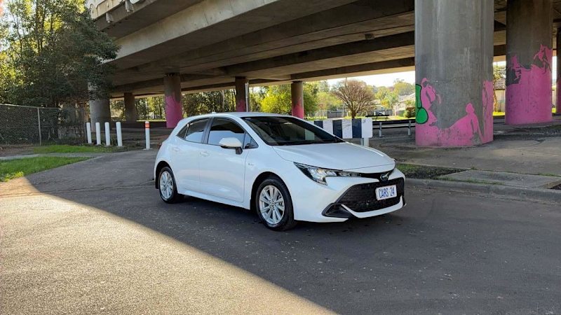 2025 Toyota Corolla ZWE219R Ascent Sport Hybrid Continuous Variable Hatchback62882765757698110