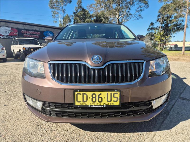 2014 Skoda Octavia NE MY14 Ambition Sedan DSG 103TSI Brown 7 Speed Sports Automatic Dual Clutch62935689918723114