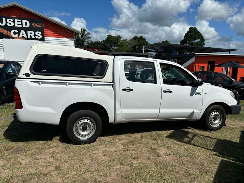 2011 Toyota Hilux KUN16R MY11 Upgrade SR White 5 Speed Manual Dual Cab Pick-up62935680889219111