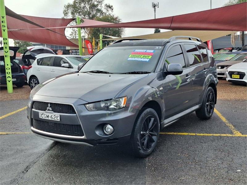 2011 Mitsubishi Outlander ZH MY12 LS 2WD Grey 5 Speed Manual Wagon62933707538305112