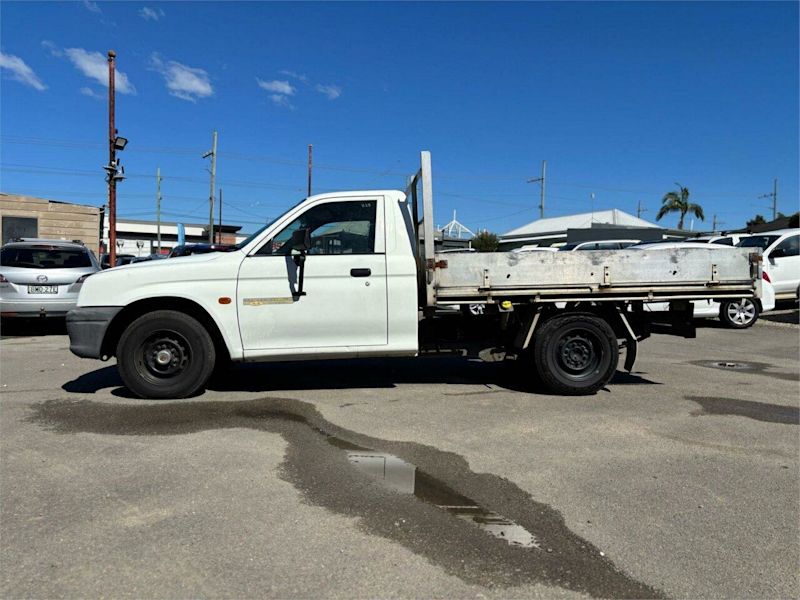 1999 Mitsubishi Triton MK GLX White 5 Speed Manual Cab Chassis62882772317826113