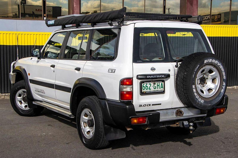 2001 Nissan Patrol GU II ST White Automatic Wagon62882735777411111