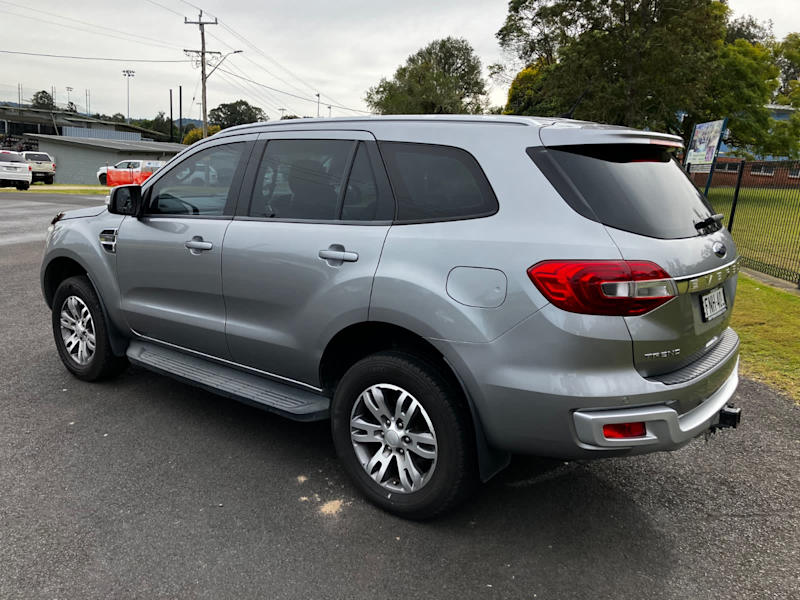 2016 FORD EVEREST TREND62936659217281114