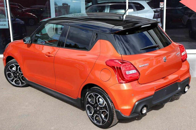 2025 Suzuki Swift AZ Series II Sport Flame Orange Manual Hatchback62882735930881113