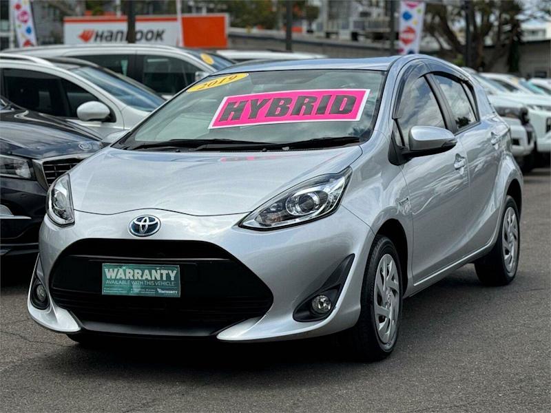 2019 Toyota Prius c NHP10R MY17 Hybrid Silver, Chrome Continuous Variable Hatchback62882730297985113