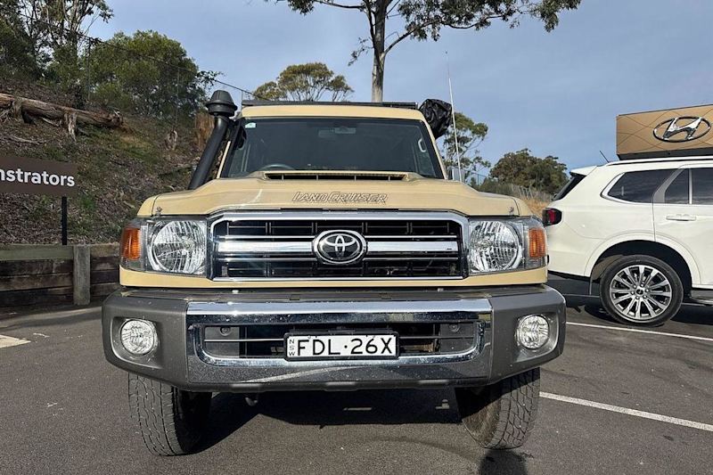 2023 Toyota Landcruiser VDJ78R GXL Troopcarrier Sandy Taupe 5 Speed Manual Wagon62935686520707111