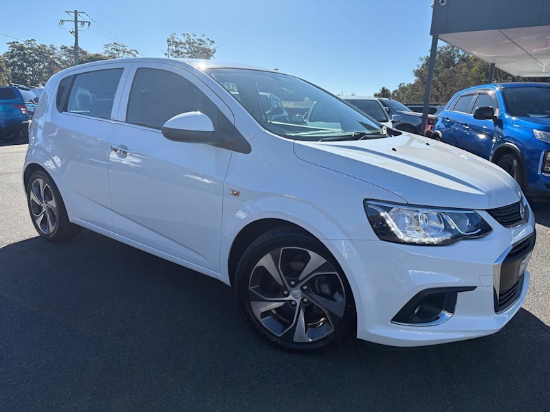 2016 Holden Barina TM MY17 LT White 6 Speed Automatic Hatchback62935689360513110