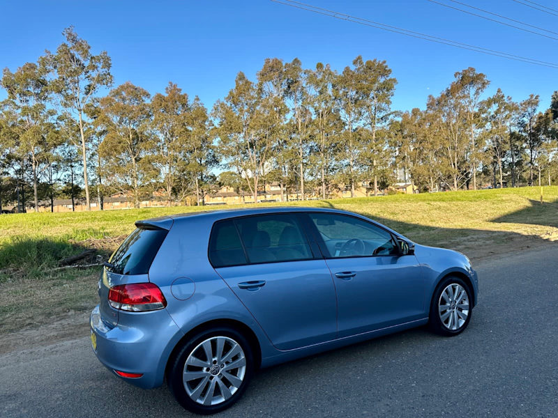 2010 VW Golf 118 TSi Comfortline 1k MY11 Turbo MPFi DSG Automatic Hatchback Low Kms Log Books62934707178754114