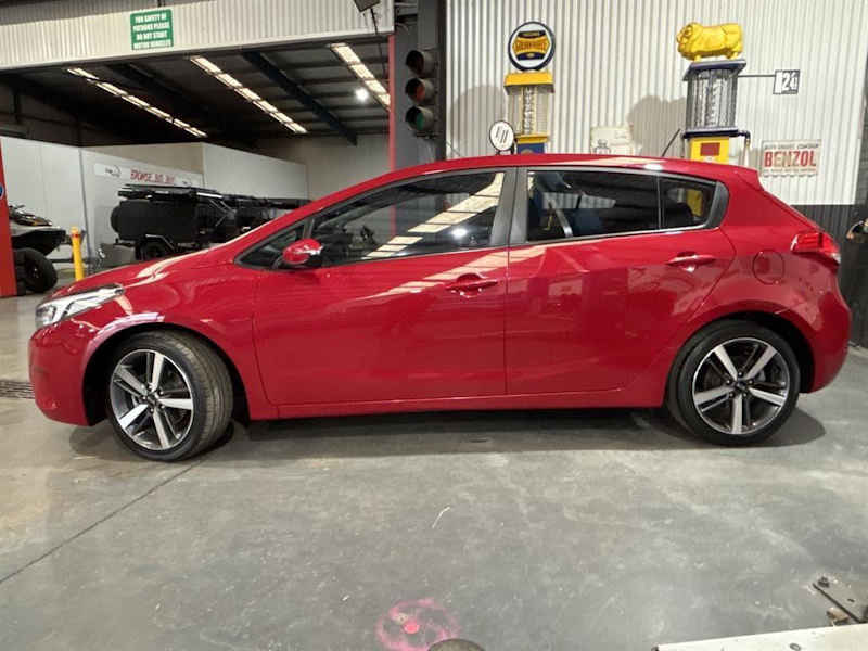 2018 Kia Cerato YD MY18 Sport Red 6 Speed Auto Seq Sportshift Hatchback62934704251779111
