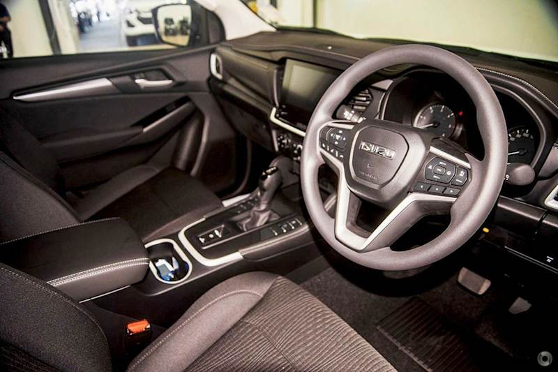 2025 Isuzu MU-X RJ MY25 LS-M Rev-Tronic 4x2 White 6 Speed Sports Automatic Wagon62934706358785114