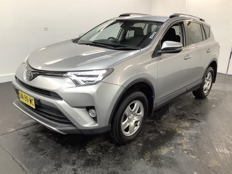 2018 Toyota RAV4 ZSA42R MY18 GX (2WD) Silver Continuous Variable Wagon62936660046083111