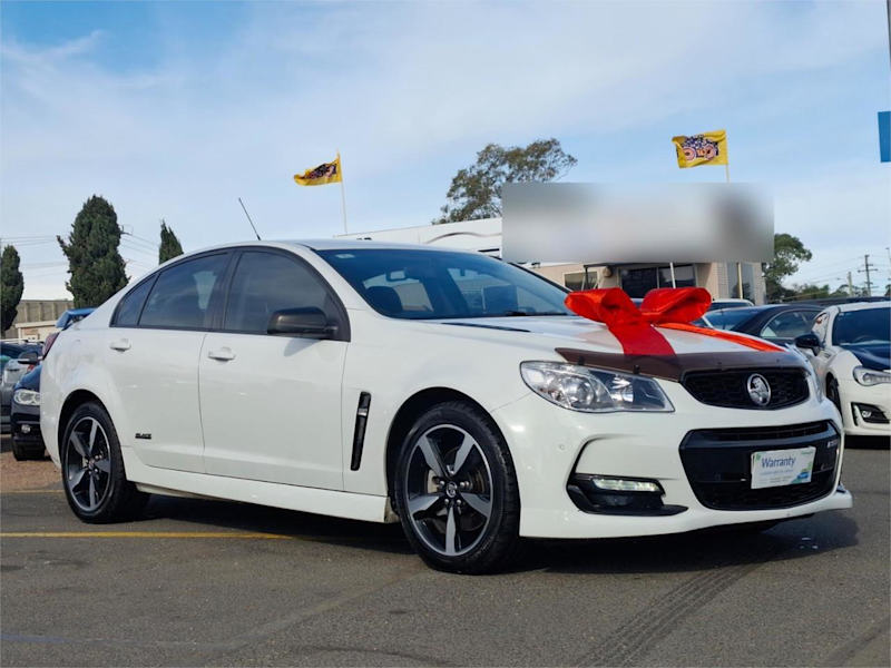 2016 Holden Commodore VF II MY16 SS Black Heron White 6 Speed Sports Automatic Sedan62882765307521110