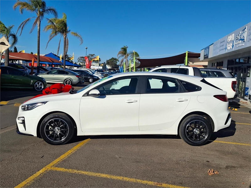 2019 Kia Cerato BD MY19 S White 6 Speed Sports Automatic Hatchback62882765745281113