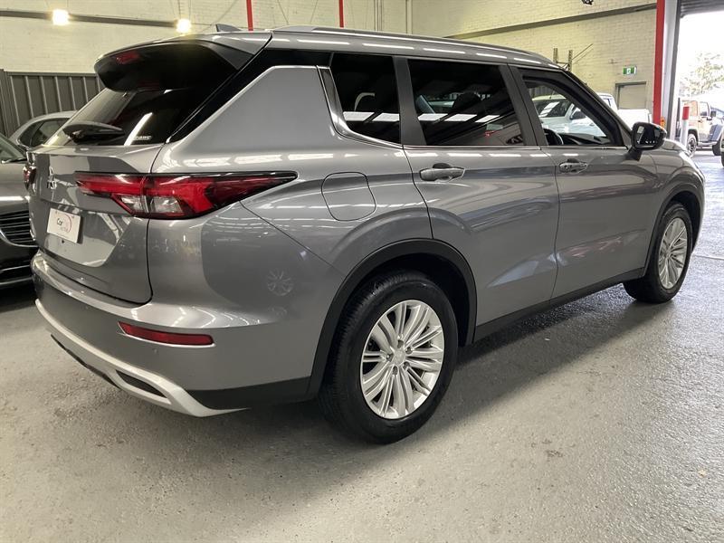 2023 Mitsubishi Outlander ZM MY23 LS 7 Seat (AWD) Grey 8 Speed CVT Auto 8 Speed Wagon62882728385667114