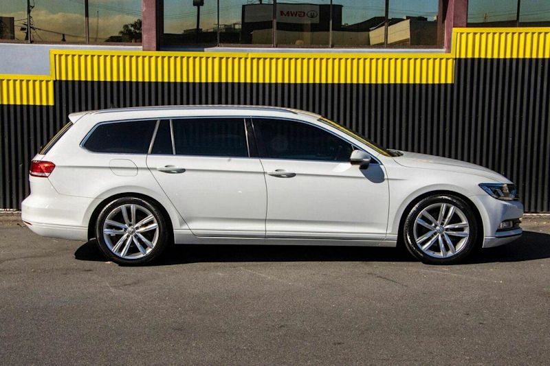 2018 Volkswagen Passat B8 206TSI R-Line White Steptronic Sedan62882767883394112