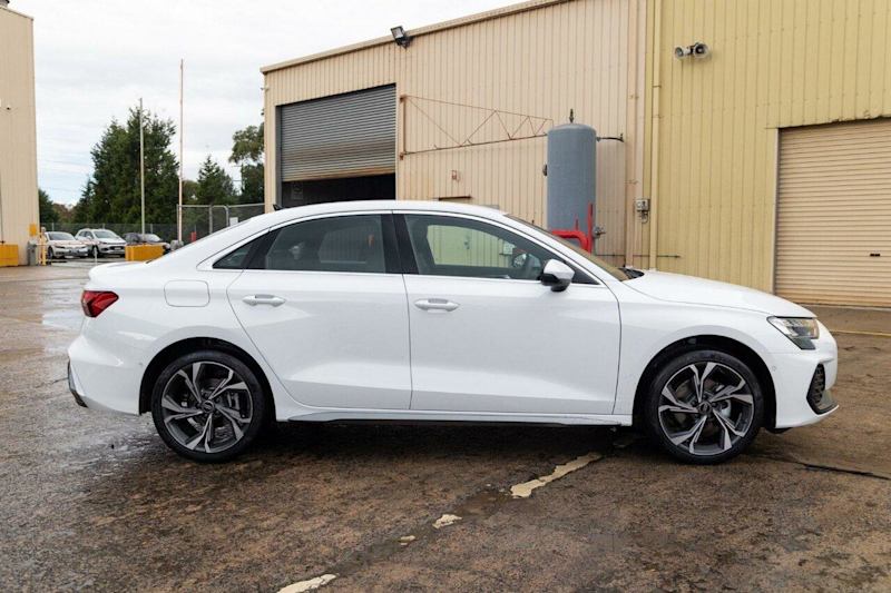 2025 Audi A3 8Y GY MY25 35 TFSI S Tronic S Line White 7 Speed Sports Automatic Dual Clutch Sedan62933712493187114