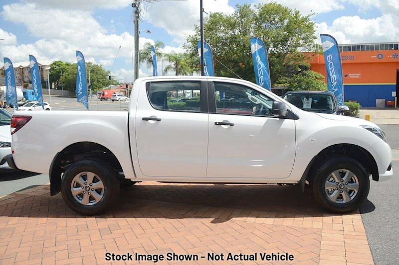 2018 Mazda BT-50 MY17 Update XT (4x4) White 6 Speed Automatic Dual Cab Utility62933704762753111